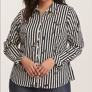 Torrid black n white striped floral shirt